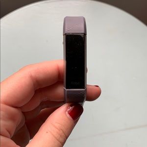 FitBit Alta HR, purple band
